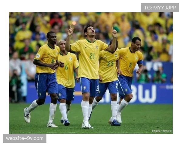 巴塞罗那俱乐部公布上季度财报,营收增长但债务压力仍未完全缓解 巴塞罗那俱乐部公布上季度财报,营收增长但债务压力仍未完全缓解